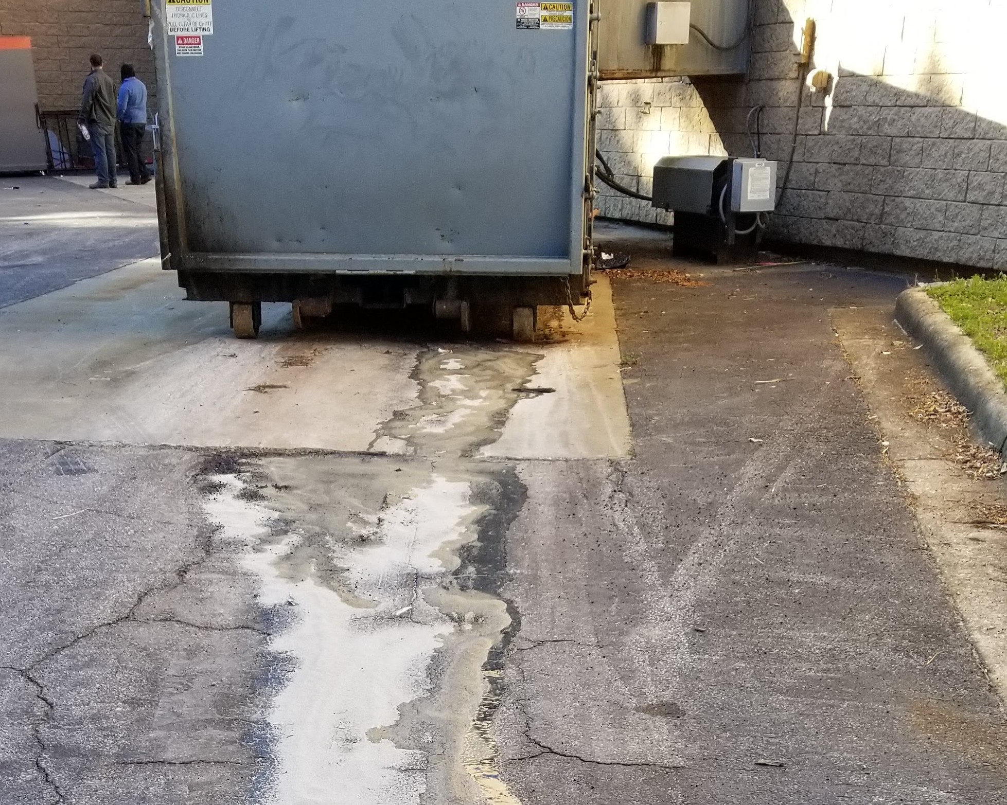 Emergency response to illicit discharge entering stormwater catch basin, threatening water quality