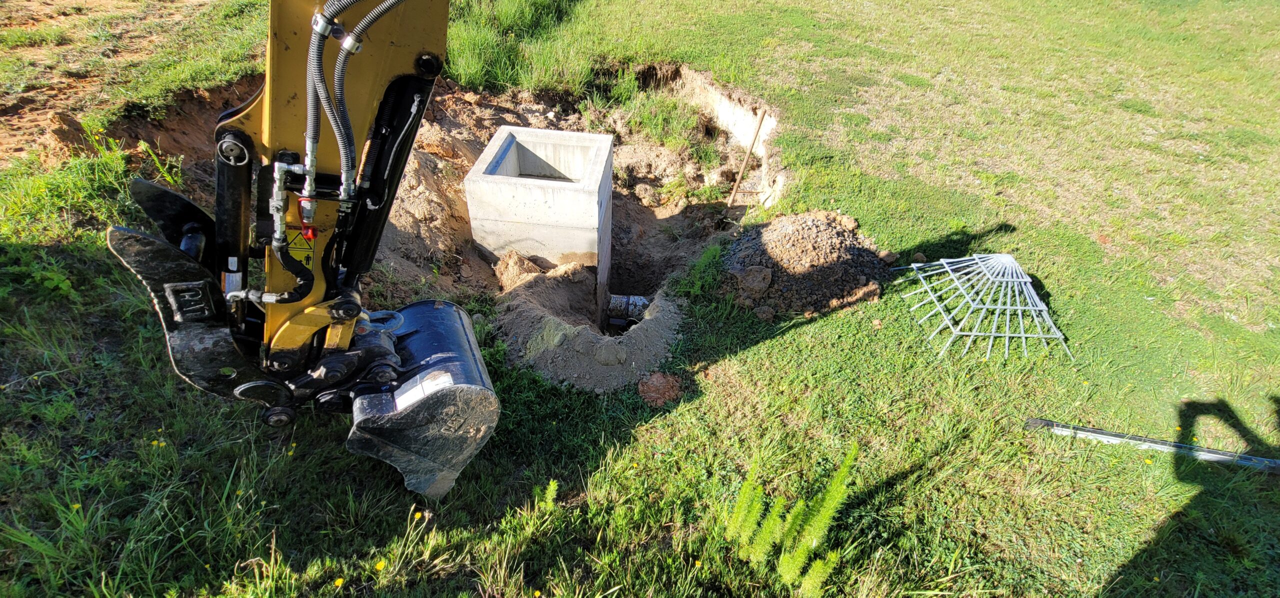 CMS repairing damaged stormwater pipe and drainage infrastructure
